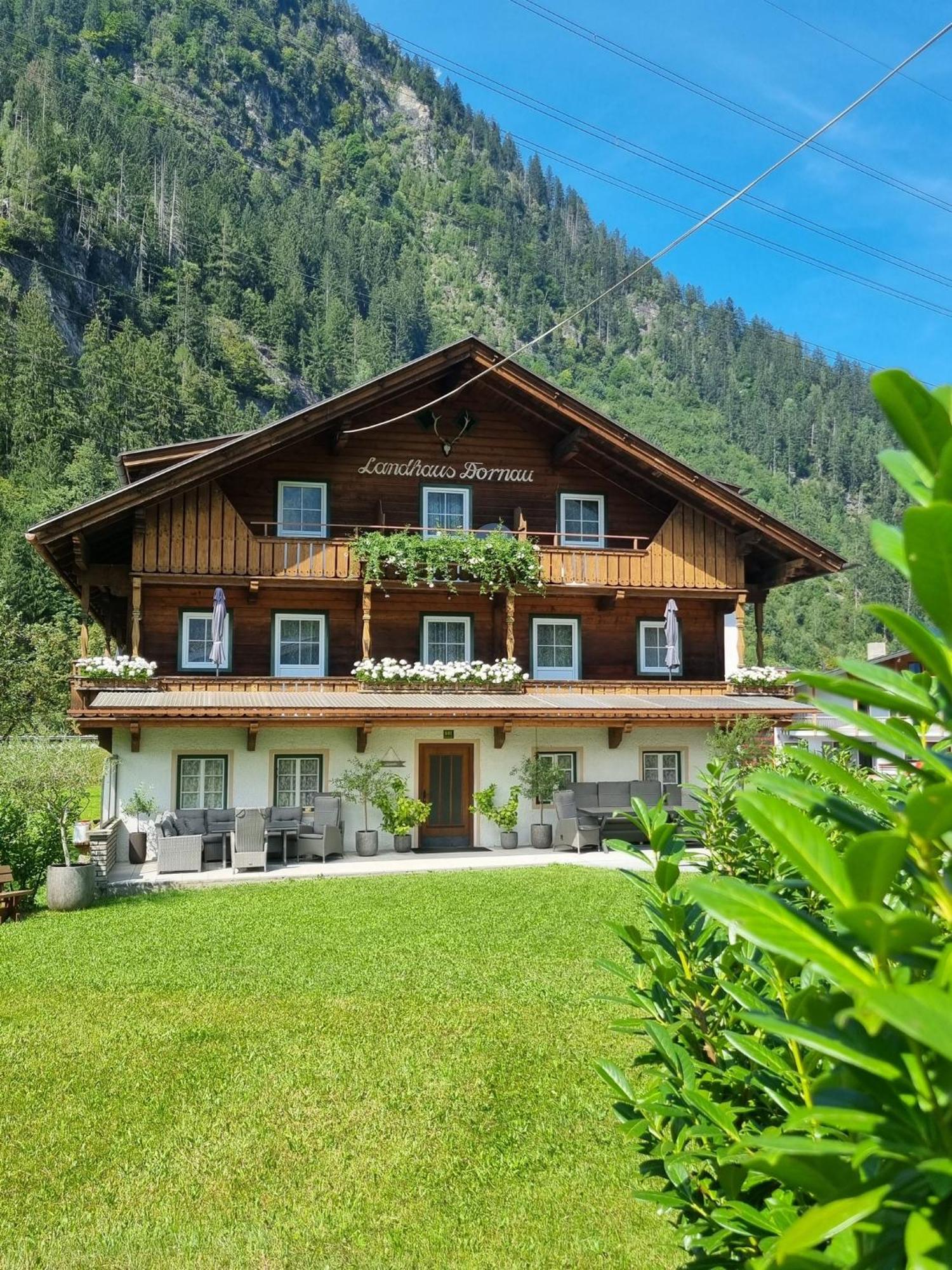 Landhaus Dornau Apartments Mayrhofen Exterior foto